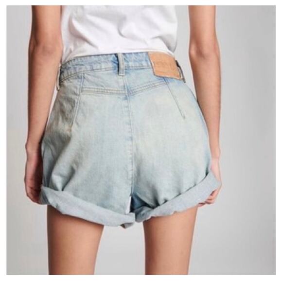 One Teaspoon Streetwalkers High Waist 80s Fit Light Blue Denim Jean Shorts 26 - Picture 2 of 10